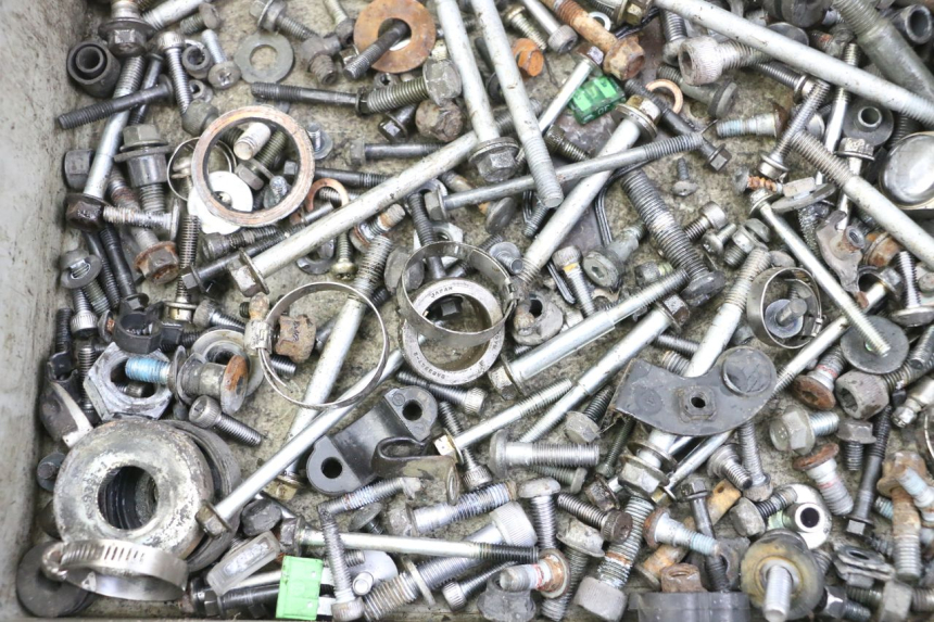 photo de VITI YAMAHA FZ6 FAZER S2 600 (2007 - 2011)