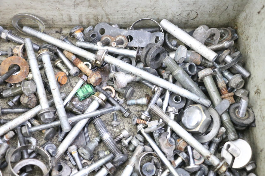 photo de VITI YAMAHA FZ6 FAZER S2 600 (2007 - 2011)