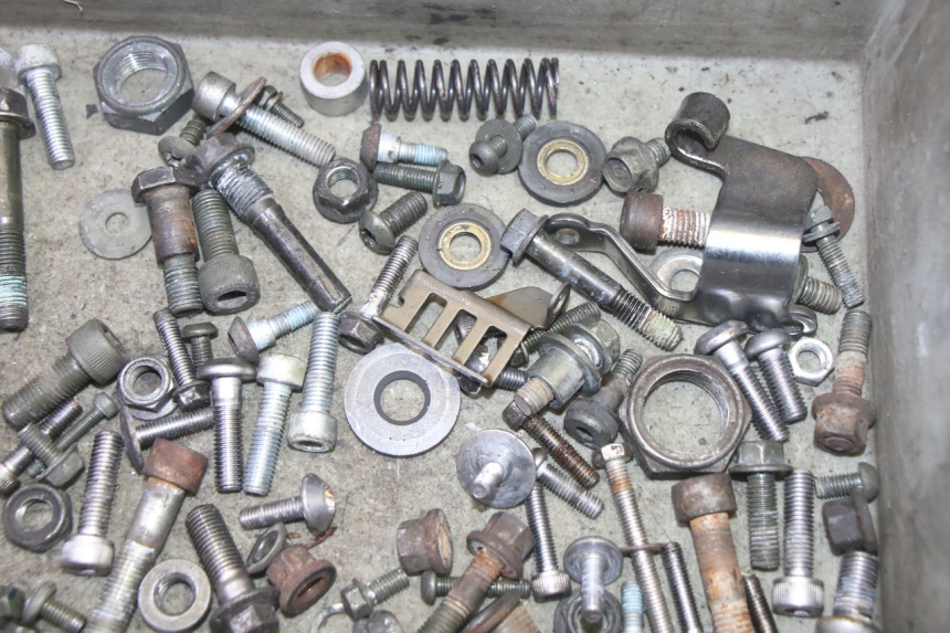 photo de SAC VITI YAMAHA FZ6 N FAZER 600 (2004 - 2006)