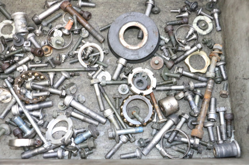 photo de VITI SUZUKI GSXR GSX-R 1000 (2003 - 2004) - Dettaglio del componente