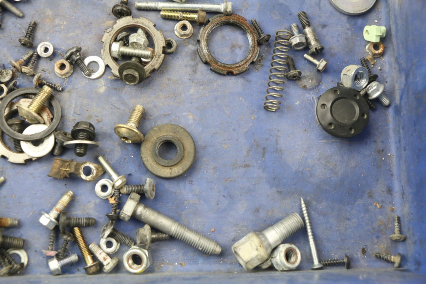 photo de VITI PEUGEOT JET FORCE CARBU 50 (2003 - 2016)