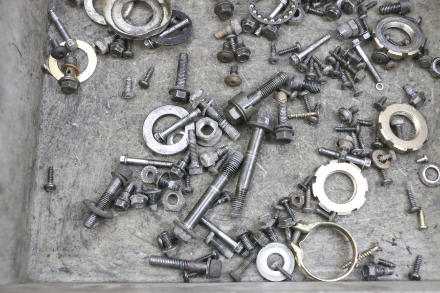 photo de SAC VITI BULLONE PEUGEOT KISBEE 4T 50 (2010 - 2017) - Zoom sullo stato d'uso