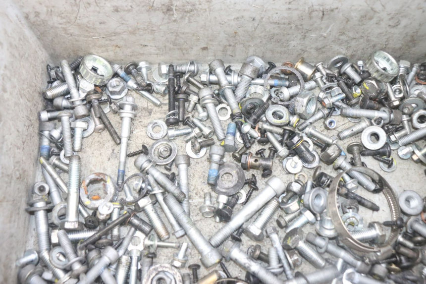 photo de VITI PIAGGIO MP3 HPE 300 (2019 - 2026) - Zoom sullo stato d'uso