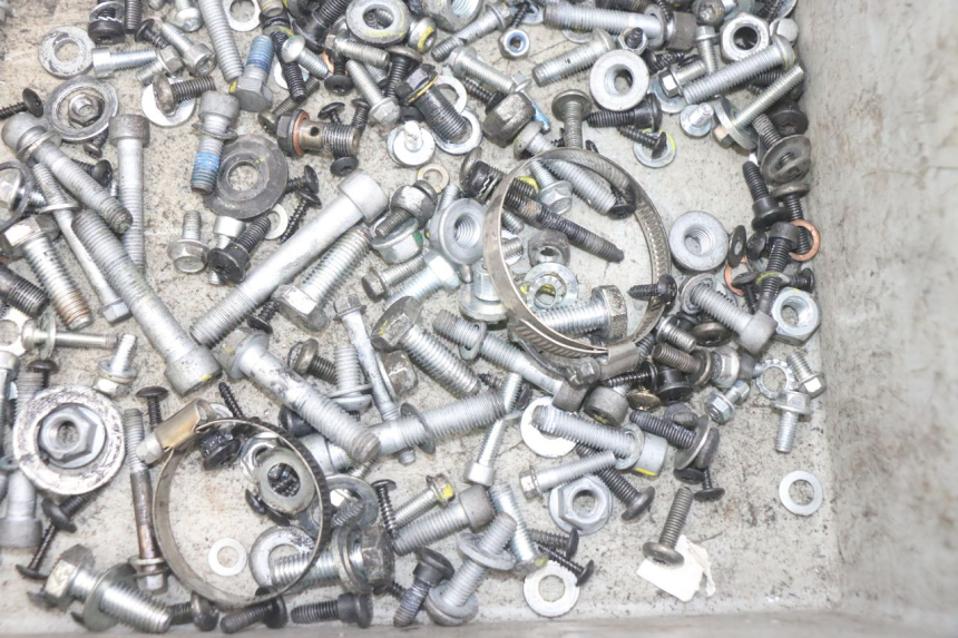 photo de VITI PIAGGIO MP3 HPE 300 (2019 - 2026) - Primo piano tecnico