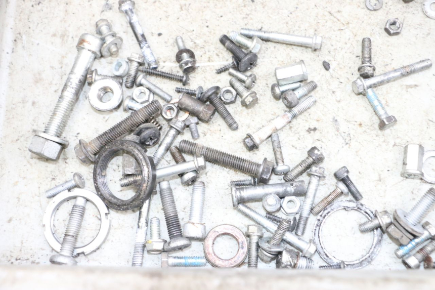 photo de SAC VITI BULLONE PIAGGIO NEW TYPHOON 50 (2018 - 2021) - Zoom sullo stato d'uso