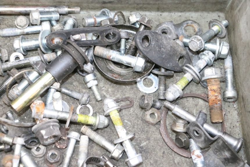 photo de VITI HONDA NSR R 125 (1994 - 2003) - Primo piano tecnico