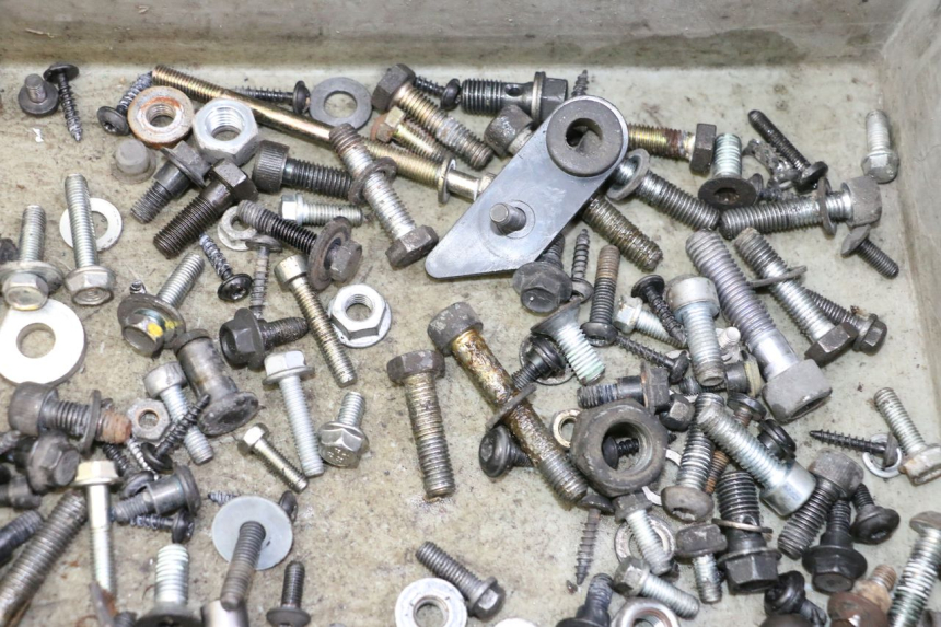 photo de SAC VITI VITE PEUGEOT SATELIS 125 (2010 - 2012)