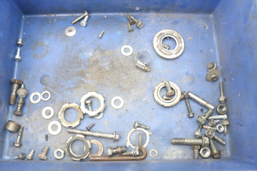 photo de SAC VITI BULLONE YAMAHA SLIDER NAKED 50 (2004 - 2018)