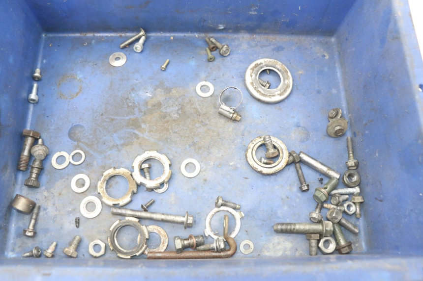 photo de SAC VITI BULLONE YAMAHA SLIDER NAKED 50 (2004 - 2018)