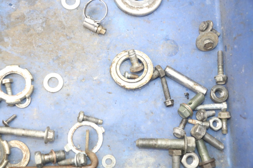 photo de SAC VITI BULLONE YAMAHA SLIDER NAKED 50 (2004 - 2018)