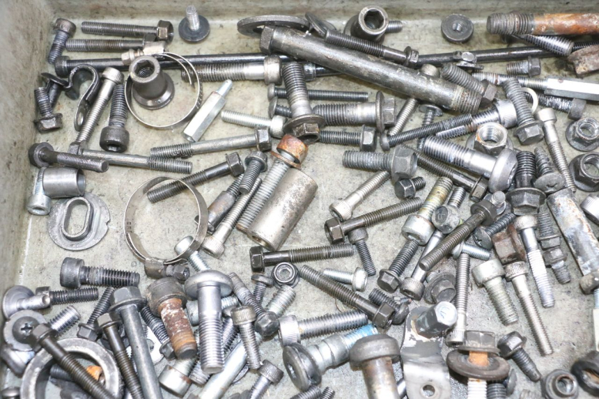 photo de VITI YAMAHA TDM ABS 900 (2002 - 2014) - Zoom sullo stato d'uso