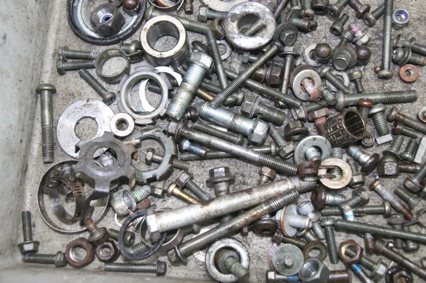 photo de SAC VITI BULLONERIA YAMAHA TDR DELTABOX 125 (1993 - 2003)