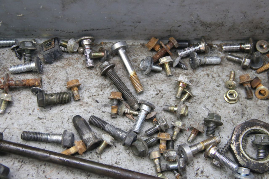 photo de SAC VITI BULLONI PEUGEOT TWEET 4T 50 (2010 - 2014)