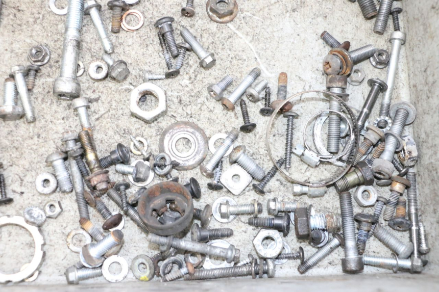 photo de SAC VITI BULLONI PIAGGIO VESPA GTS SUPER IE 125 (2009 - 2016) - Primo piano tecnico