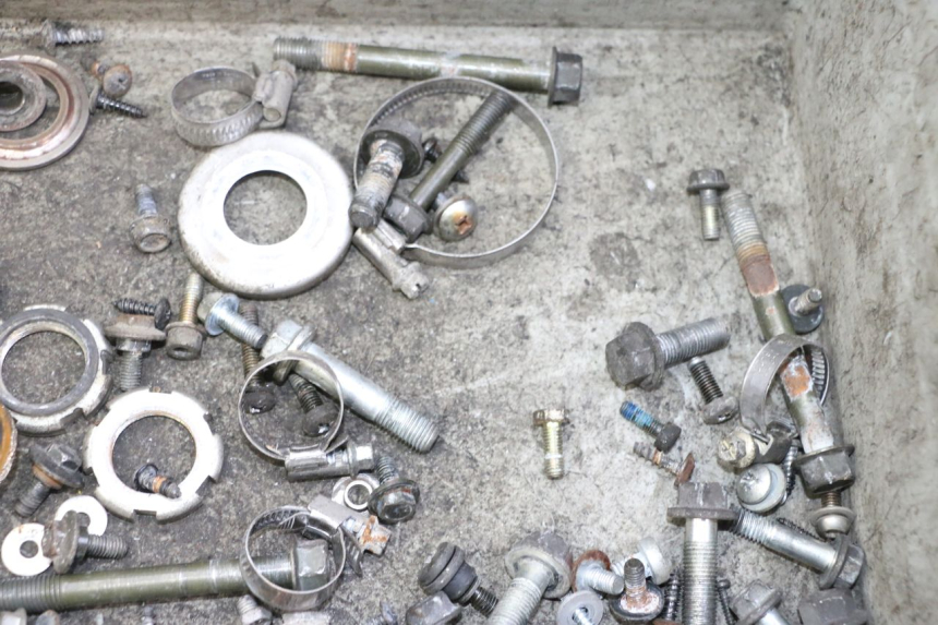 photo de SAC VITI BULLONE YAMAHA YP MAJESTY 125 (2007 - 2010)