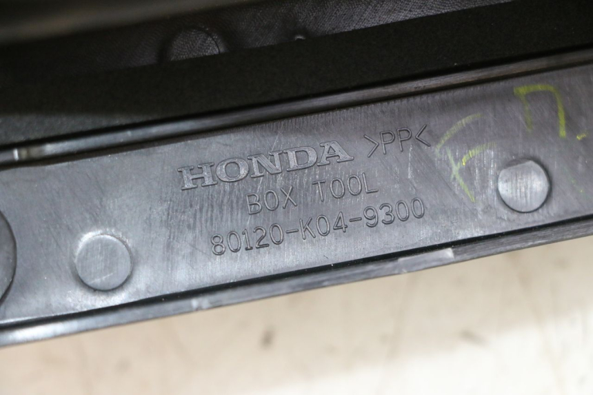 photo de CINGHIA KIT UTENSILI HONDA FORZA ABS 300 (2013 - 2019)