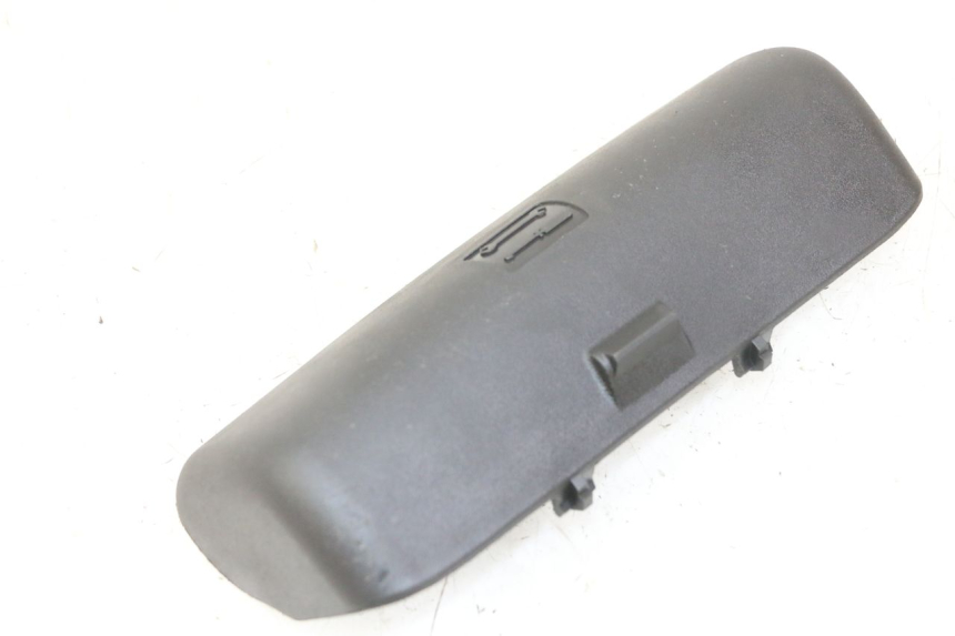 photo de CINGHIA KIT UTENSILI PIAGGIO MP3 LT 300 (2010 - 2016)