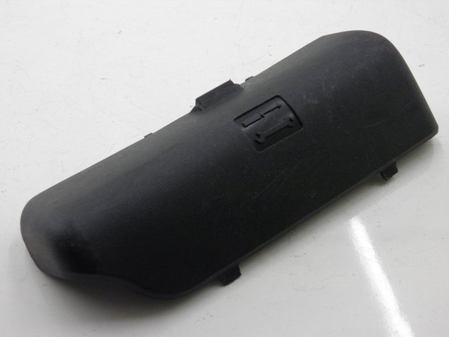 photo de CINGHIA KIT UTENSILI PIAGGIO MP3 125 (2006 - 2014)