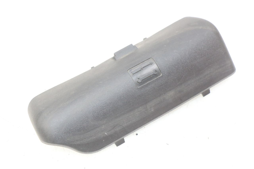 photo de CINGHIA KIT UTENSILI PIAGGIO MP3 LT 300 (2010 - 2016)