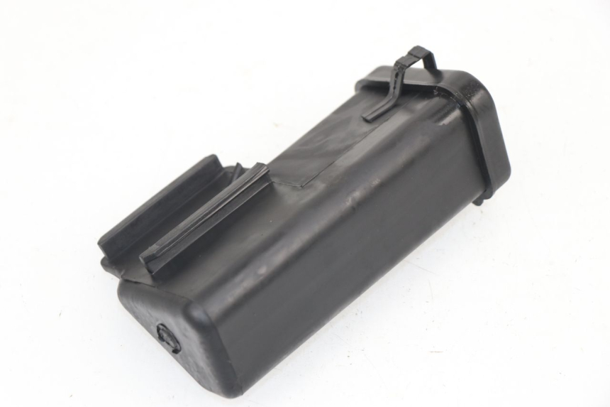 photo de CINGHIA KIT UTENSILI MASAI SCRAMBLER 125 (2018 - 2020) - Zoom sullo stato d'uso