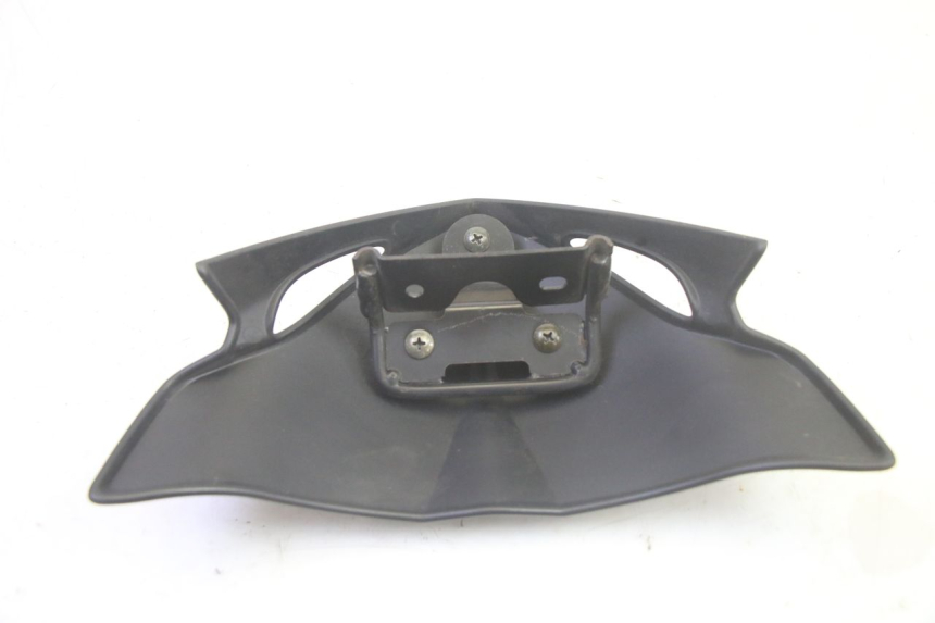 photo de PARABREZZA SYM CROX 4T 50 (2016 - 2023) - Dettagli dei punti di fissaggio