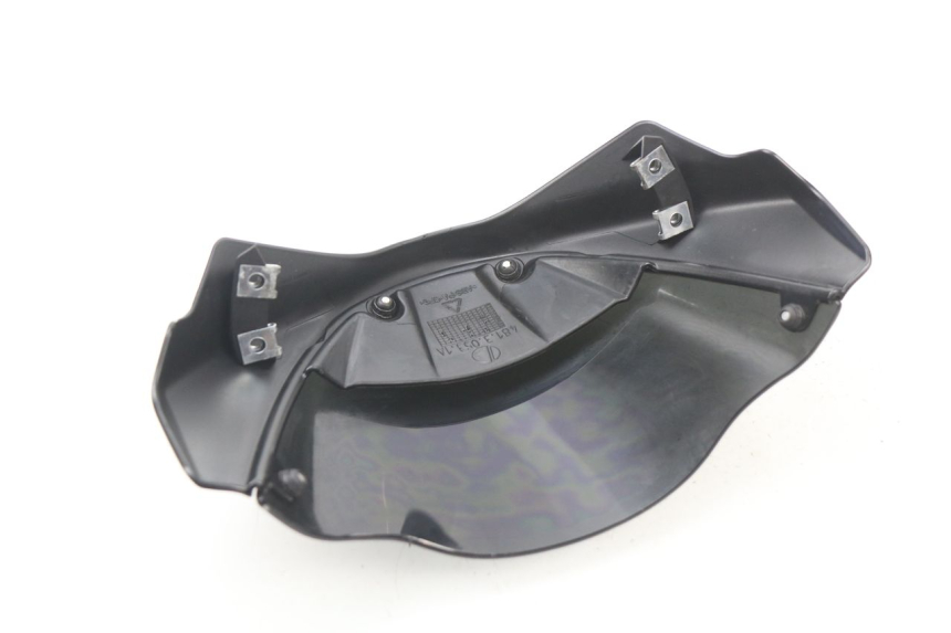 photo de parabrezza DUCATI M796 MONSTER 796 (2010 - 2014) - Primo piano tecnico