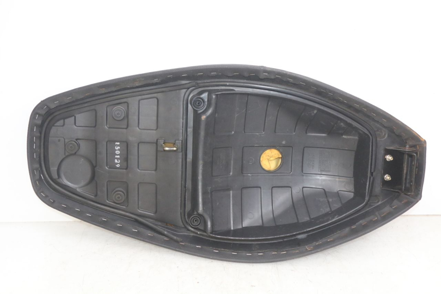 photo de SELLE KYMCO AGILITY NAKED RENOUVO 2T 50 (2011 - 2018)