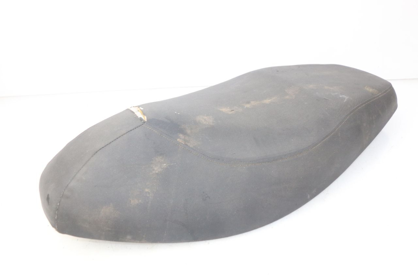 photo de SELLE KYMCO AGILITY RS 2T 50 (2009 - 2013) - Zoom sullo stato d'uso