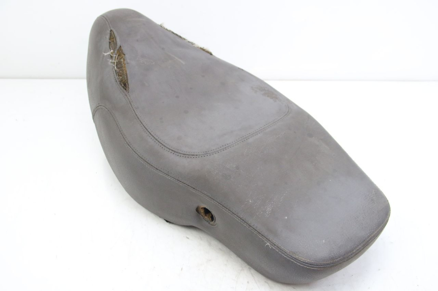 photo de SELLE APRILIA SCARABEO 4T 50 (2009 - 2017)