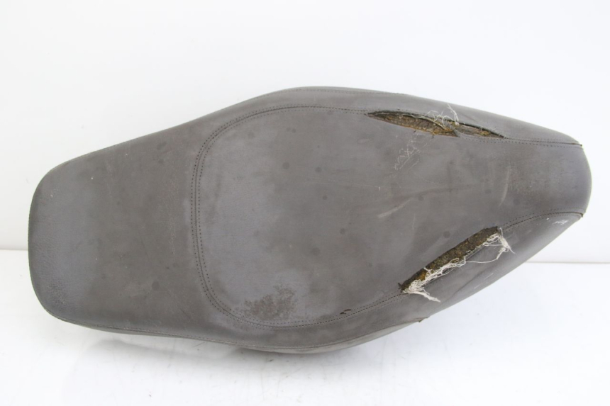 photo de SELLE APRILIA SCARABEO 4T 50 (2009 - 2017)