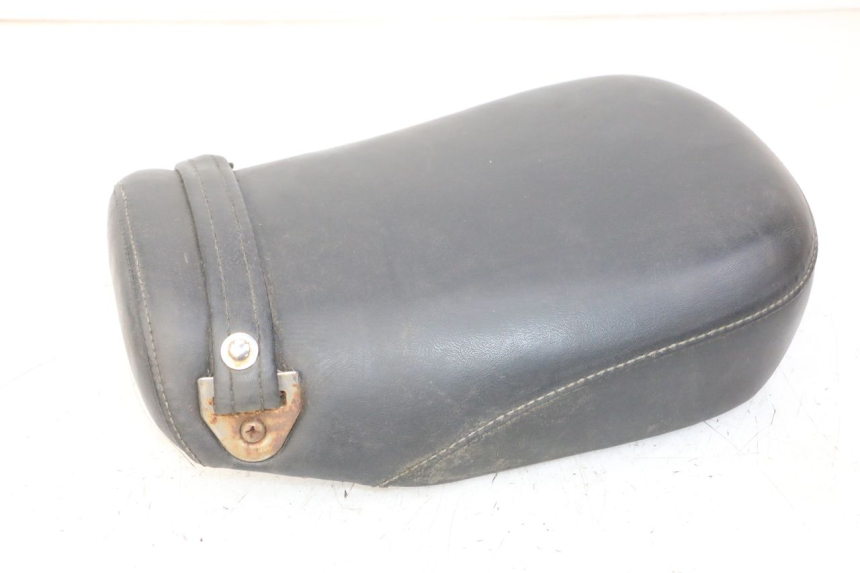 photo de SELLA POSTERIORE HYOSUNG GV AQUILA 125 (2000 - 2004) - Ricambio usato controllato