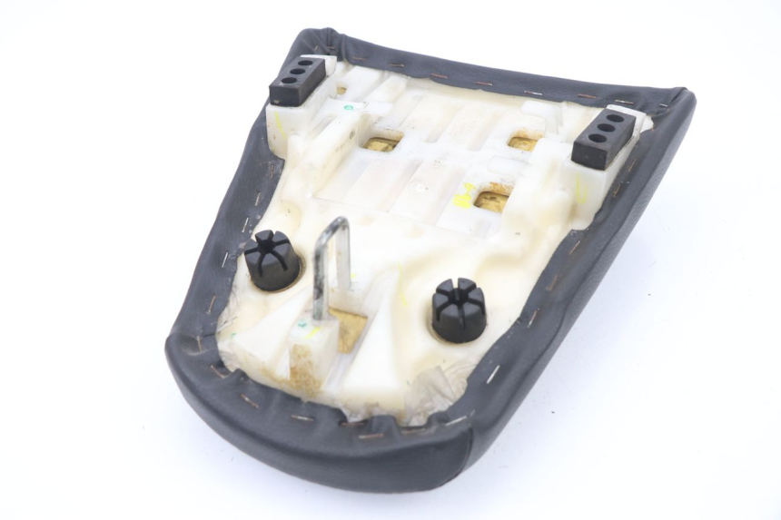 photo de SELLA POSTERIORE HONDA CBF 125 (2009 - 2015)