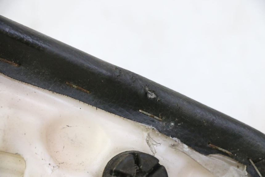 photo de SELLA POSTERIORE HONDA CBF 125 (2009 - 2015)