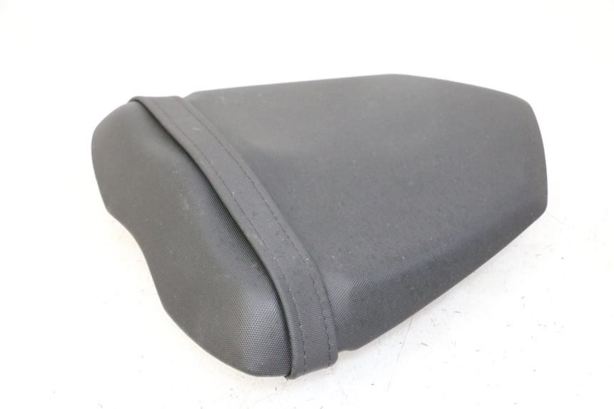 photo de SELLA POSTERIORE SUZUKI GSR 750 (2011 - 2017)