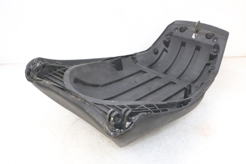 photo de SELLA POSTERIORE JM MOTORS GTS 125 (2015 - 2019) - Altra angolazione