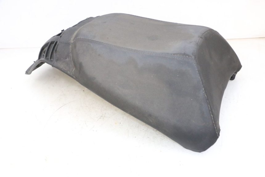 photo de SELLA POSTERIORE JM MOTORS GTS 125 (2015 - 2019) - Dettagli dei punti di fissaggio