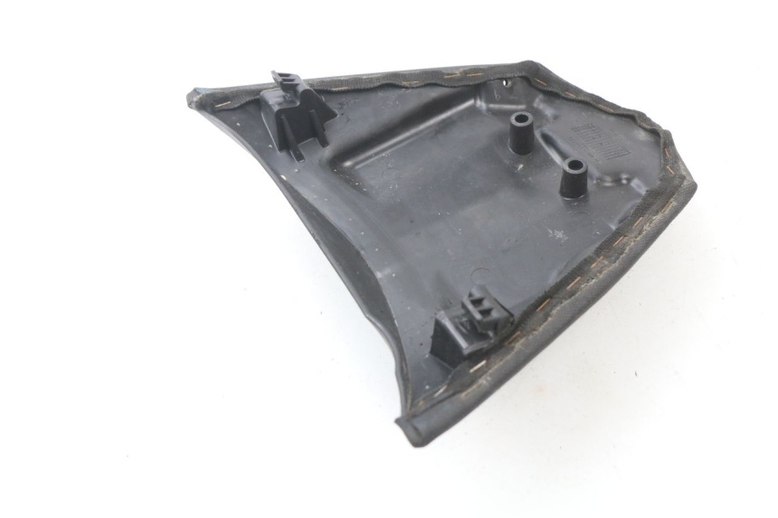 photo de SELLA POSTERIORE PEUGEOT JET FORCE CARBU 50 (2003 - 2016)