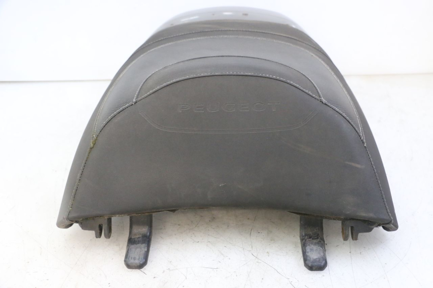 photo de SELLA POSTERIORE PEUGEOT SATELIS 125 (2013 - 2018)