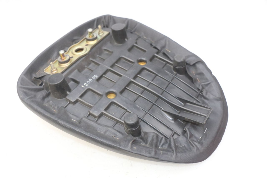 photo de SELLE POSTERIORE SUZUKI SV N 650 (1999 - 2002)