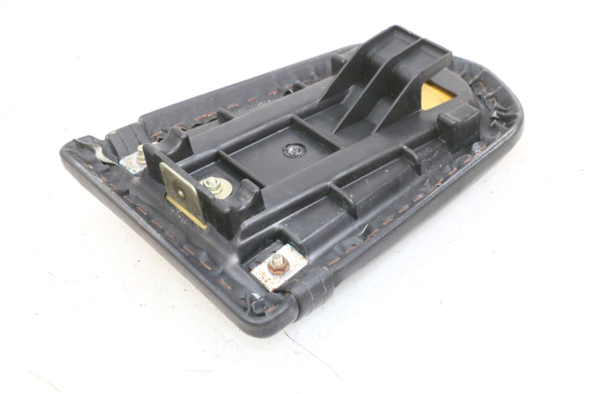 photo de SELLE POSTERIORE DAELIM VJ ROADWIN FI 125 (2008 - 2017) - Zoom sullo stato d'uso