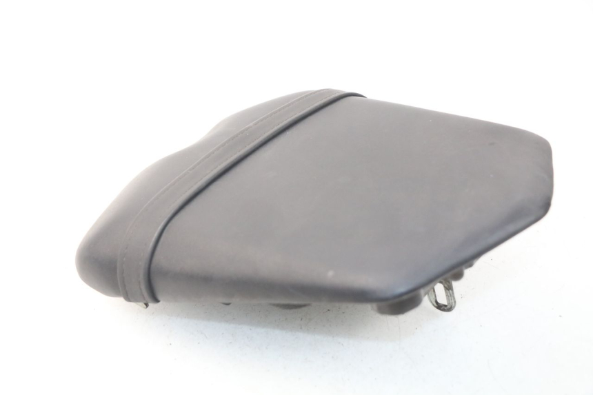 photo de SELLA POSTERIORE YAMAHA FZ8 800 (2010 - 2016)