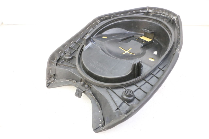 photo de SELLA ANTERIORE YAMAHA AEROX NAKED 2T 50 (2013 - 2017)