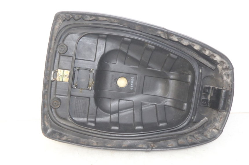 photo de SELLE ANTERIORE KYMCO AGILITY 4T 50 (2005 - 2018)