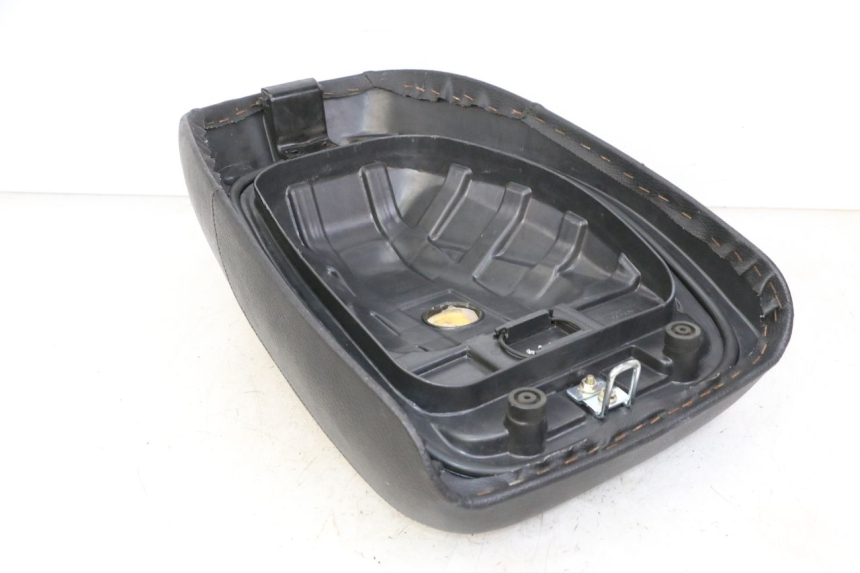 photo de SELLE ANTERIORE KYMCO AGILITY 4T 50 (2005 - 2018)