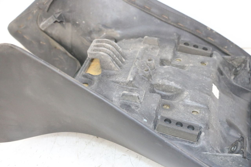 photo de SELLA ANTERIORE HONDA CBF 500 (2004 - 2007)