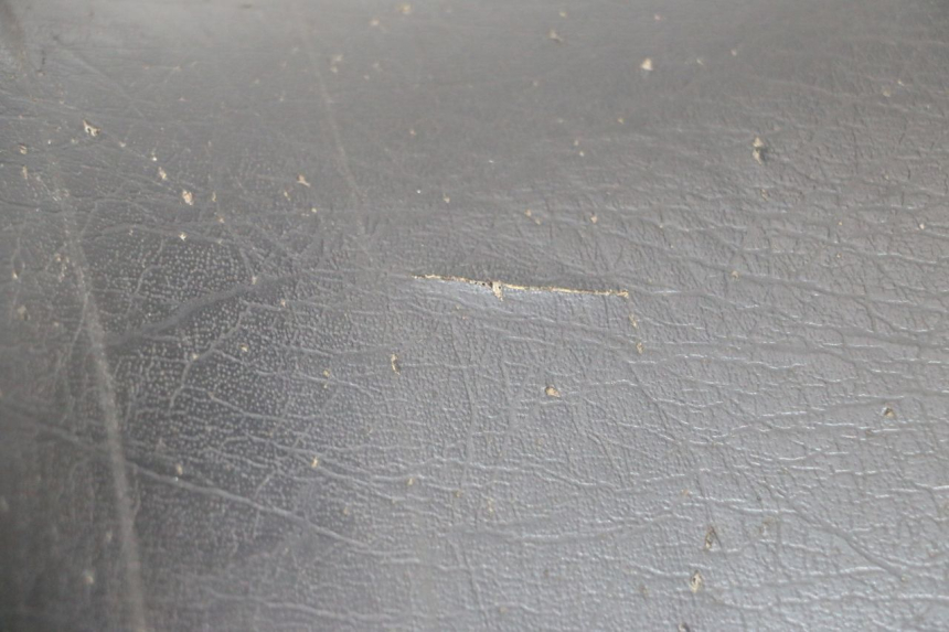 photo de SELLA ANTERIORE KAWASAKI GPX R WARBIRD 600 (1988 - 1993) - Caratteristiche distintive