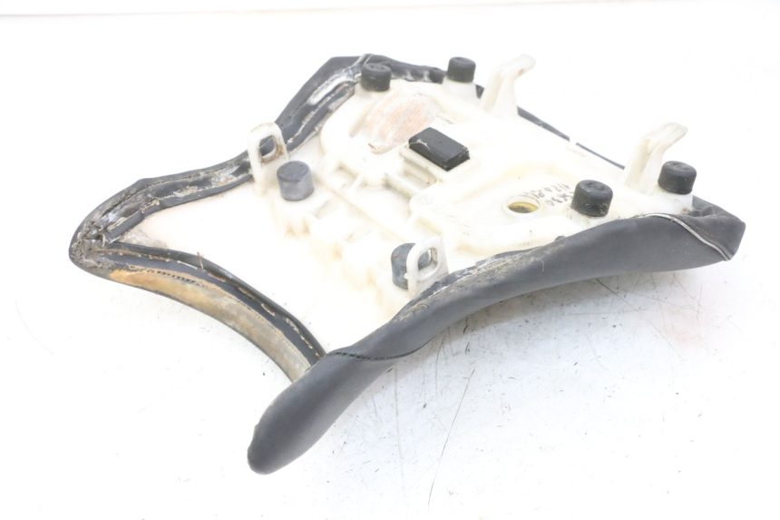 photo de SELLA ANTERIORE SUZUKI GSR 750 (2011 - 2017)