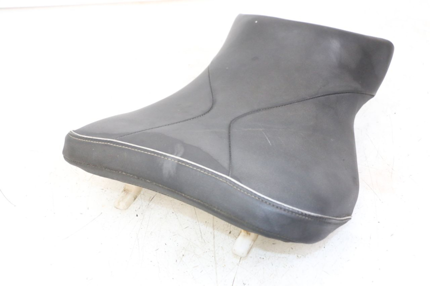photo de SELLA ANTERIORE SUZUKI GSR 750 (2011 - 2017)