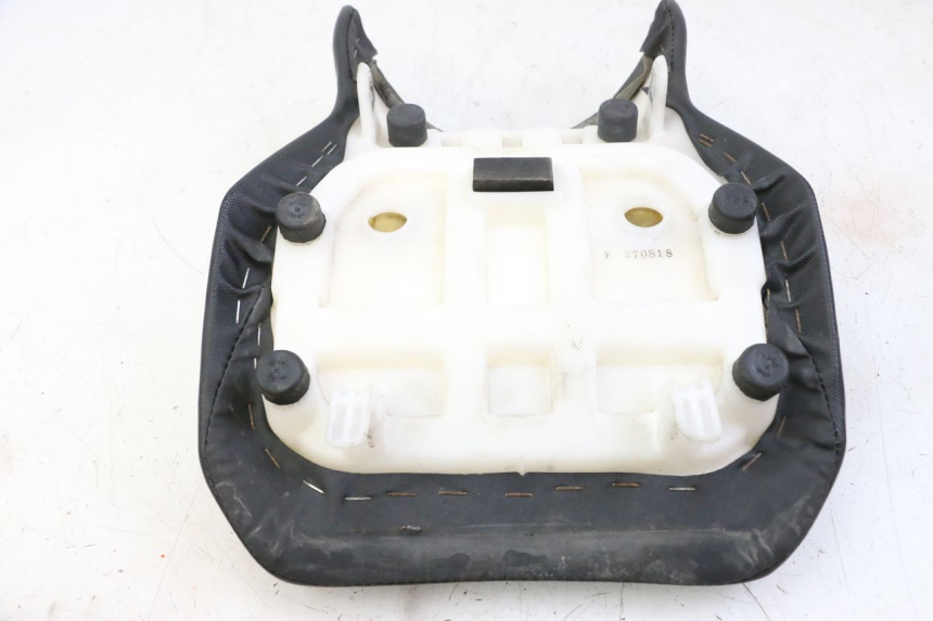 photo de SELLA ANTERIORE SUZUKI GSR 750 (2011 - 2017)