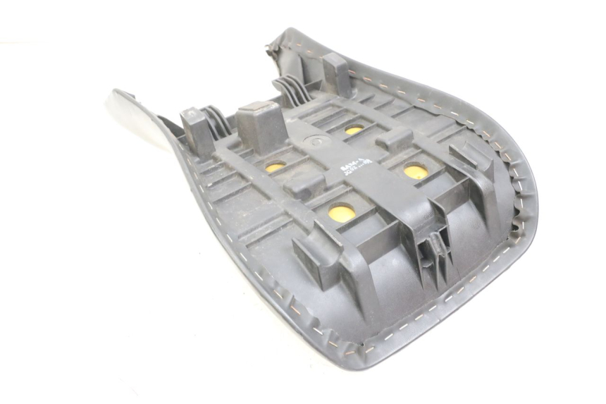 photo de SELLA ANTERIORE HYOSUNG GTR 125 (2006 - 2008)